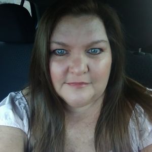 Meet your Posher, Candy